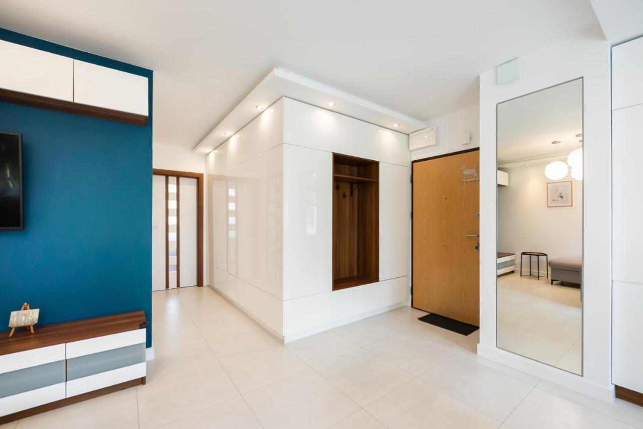 Bluszczanska Modern Urban Apartment Варшава Екстериор снимка