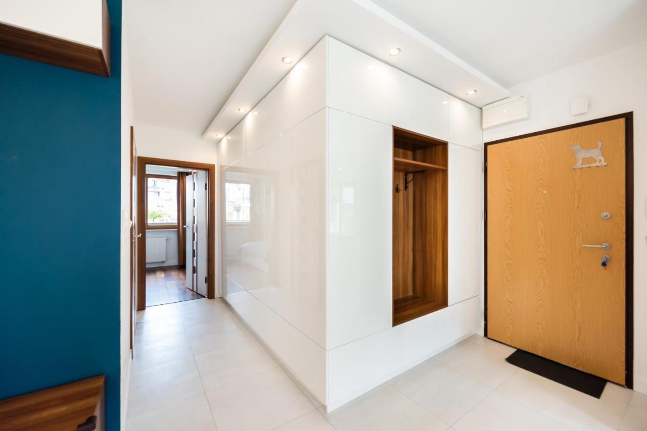 Bluszczanska Modern Urban Apartment Варшава Екстериор снимка