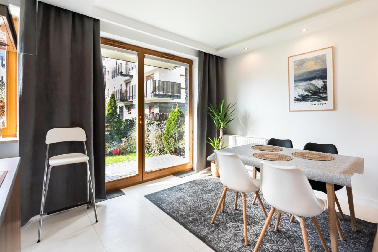 Bluszczanska Modern Urban Apartment Варшава Екстериор снимка