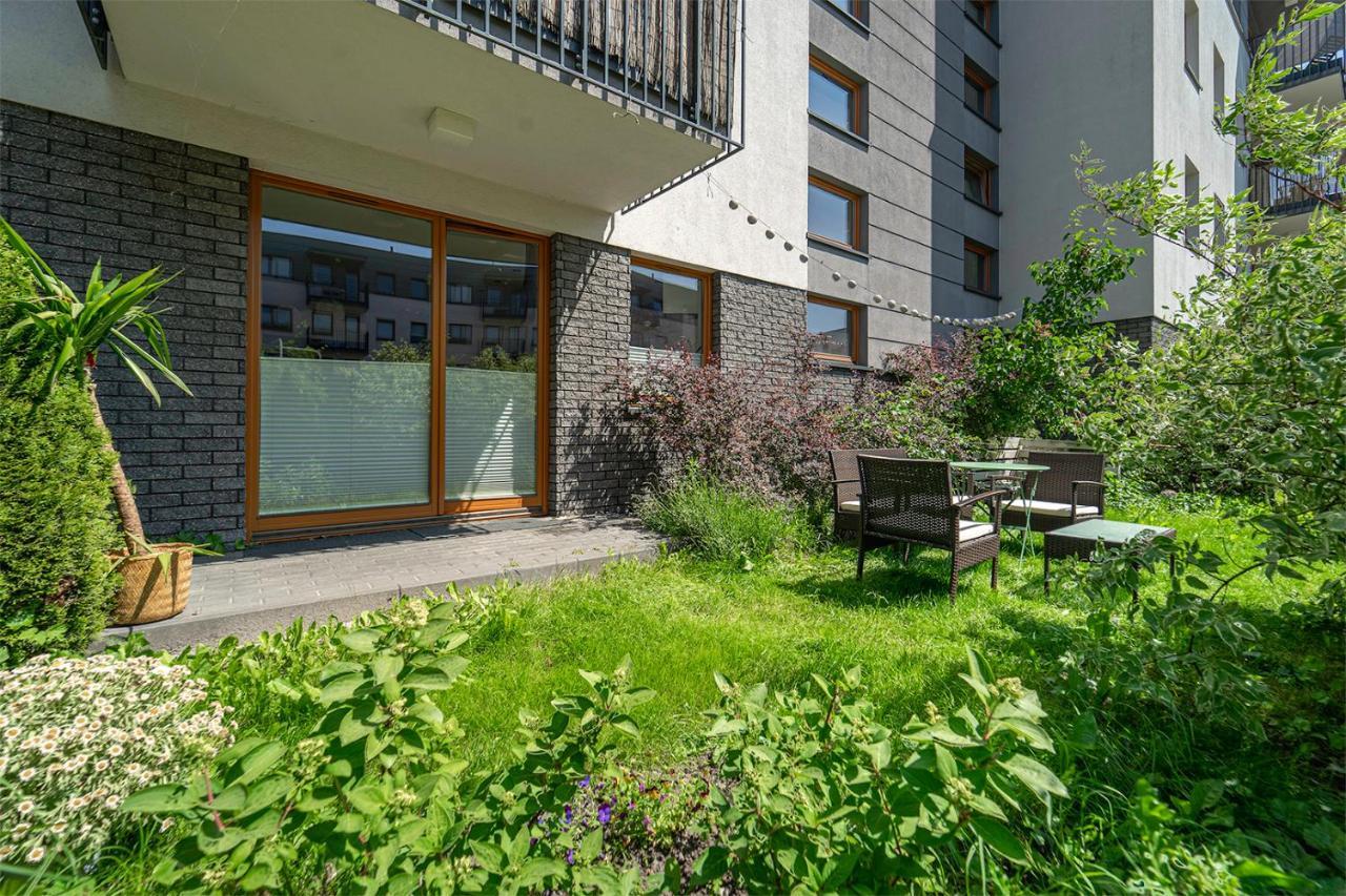 Bluszczanska Modern Urban Apartment Варшава Екстериор снимка