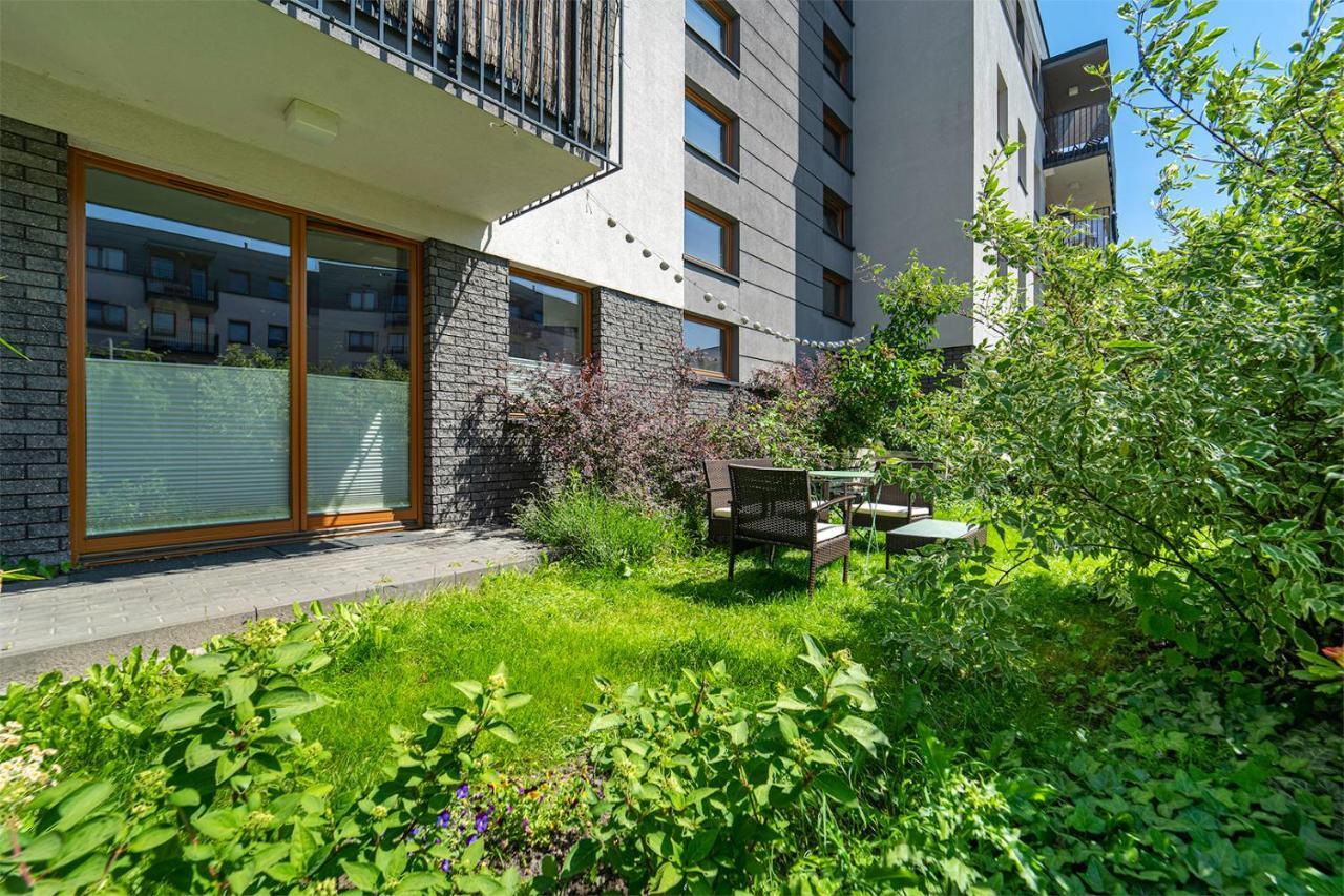 Bluszczanska Modern Urban Apartment Варшава Екстериор снимка